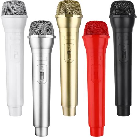 why are fake microphones used on star talk